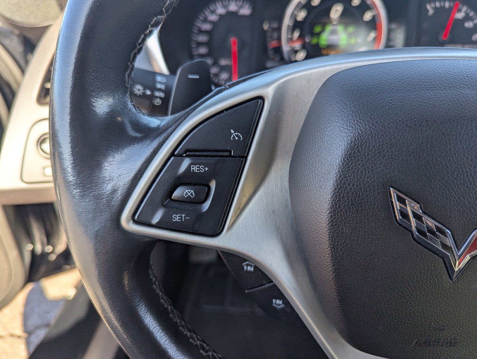 Certified 2017 Chevrolet Corvette Stingray Coupe w/ 1LT image 27