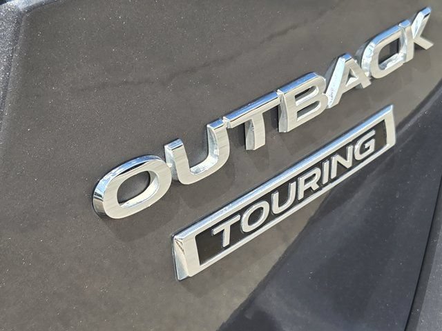 Used 2021 Subaru Outback Touring AWD/4WD image 11