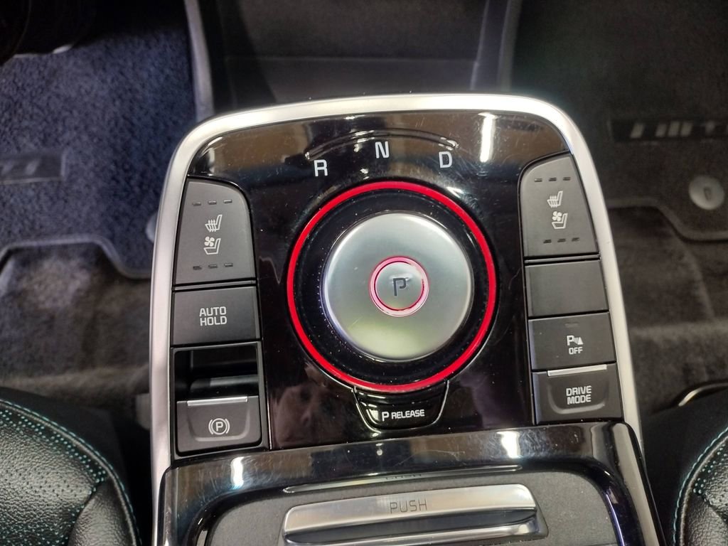 Used 2022 Kia Niro EX Premium image 27