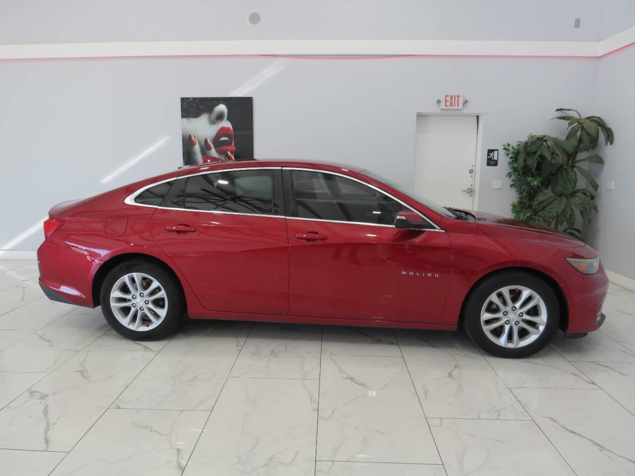 Used 2016 Chevrolet Malibu LT w/ Leather Package image 3