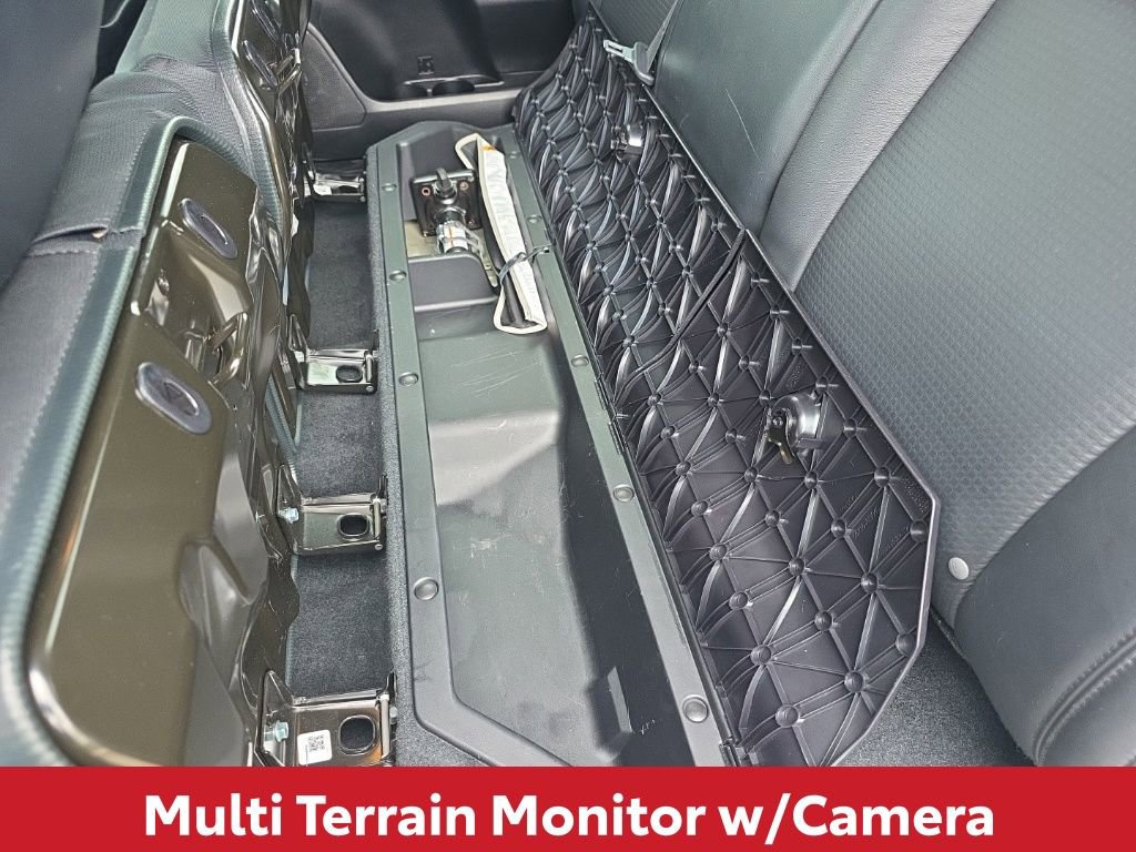 Used 2023 Toyota Tacoma TRD Off-Road w/ TRD Premium Off Road Package image 36