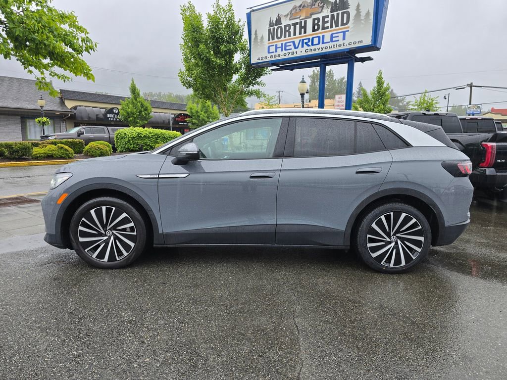 Used 2023 Volkswagen ID.4 Pro S Plus RWD image 8