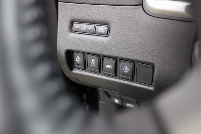 Used 2020 Nissan Murano Platinum image 32