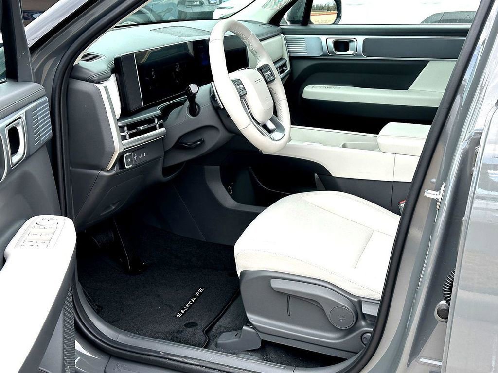 New 2026 Hyundai Santa Fe SE FWD image 11