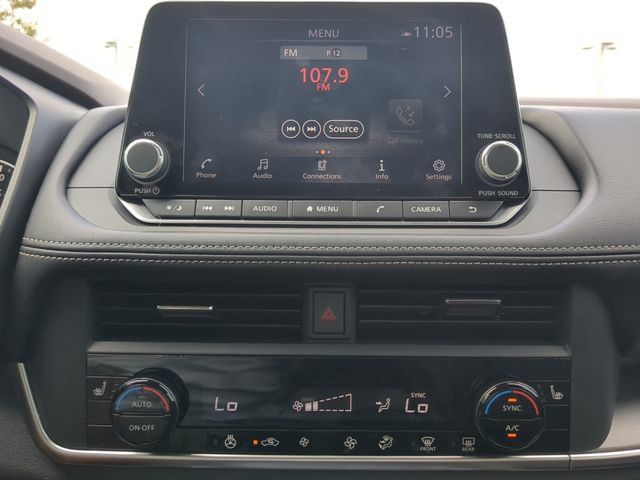 Used 2023 Nissan Rogue SV w/ SV Premium B Package FWD image 25