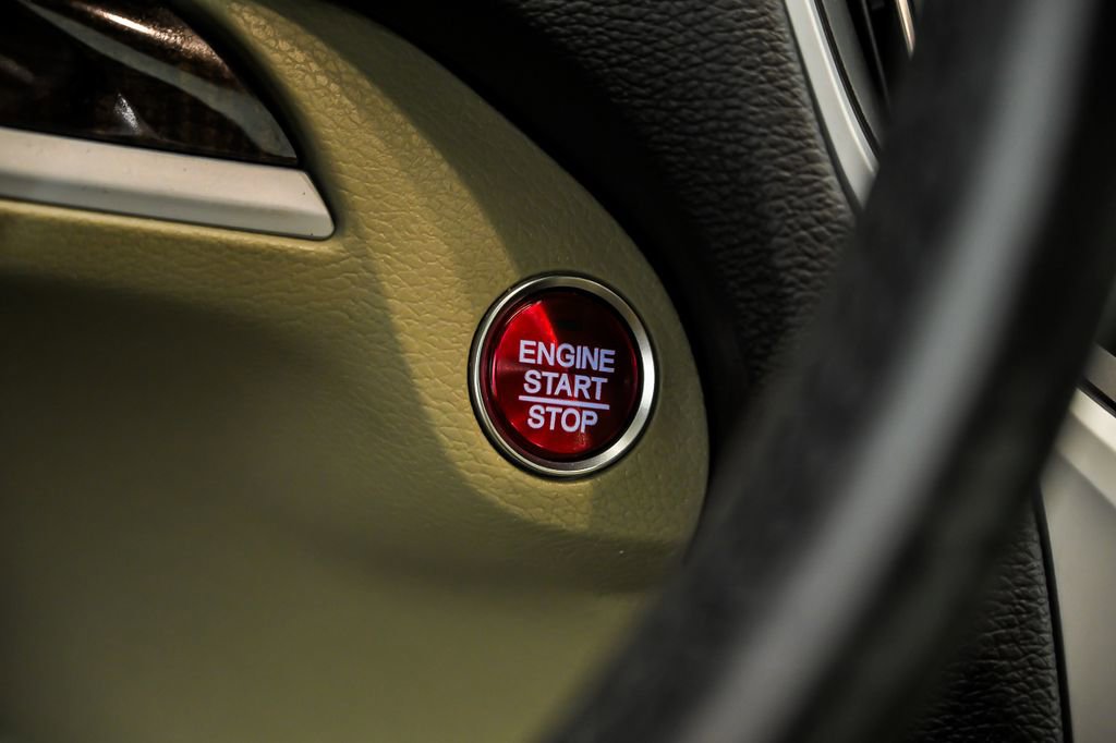 Used 2020 Acura TLX image 21