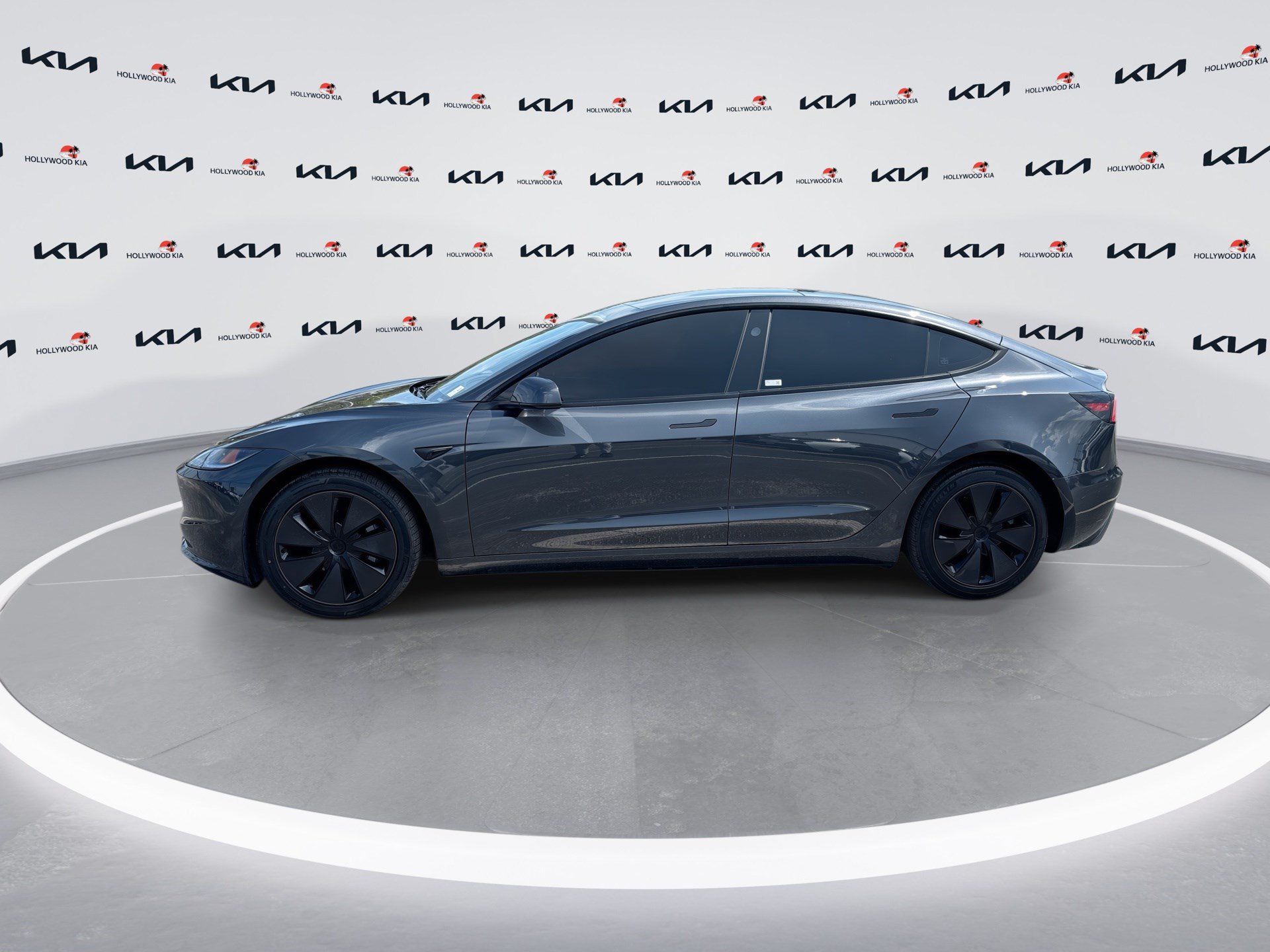 Used 2025 Tesla Model 3 Long Range RWD image 5