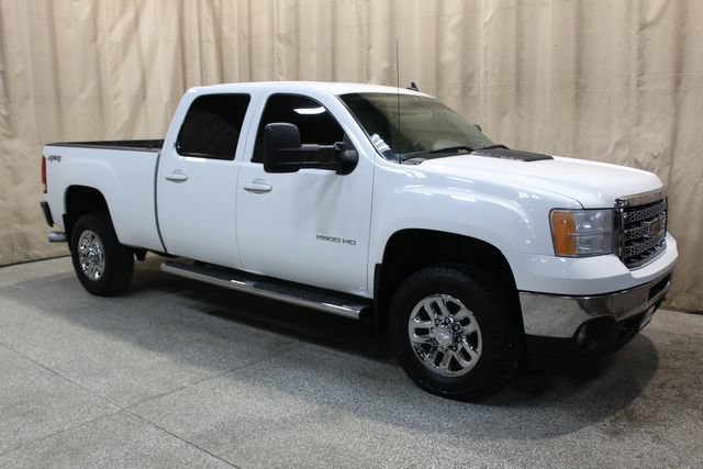 Used 2013 GMC Sierra 2500 SLT w/ SLT Convenience Package AWD/4WD image 2