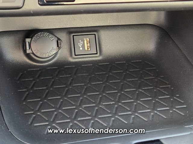 Used 2025 Toyota RAV4 XLE w/ Weather Package AWD/4WD image 29