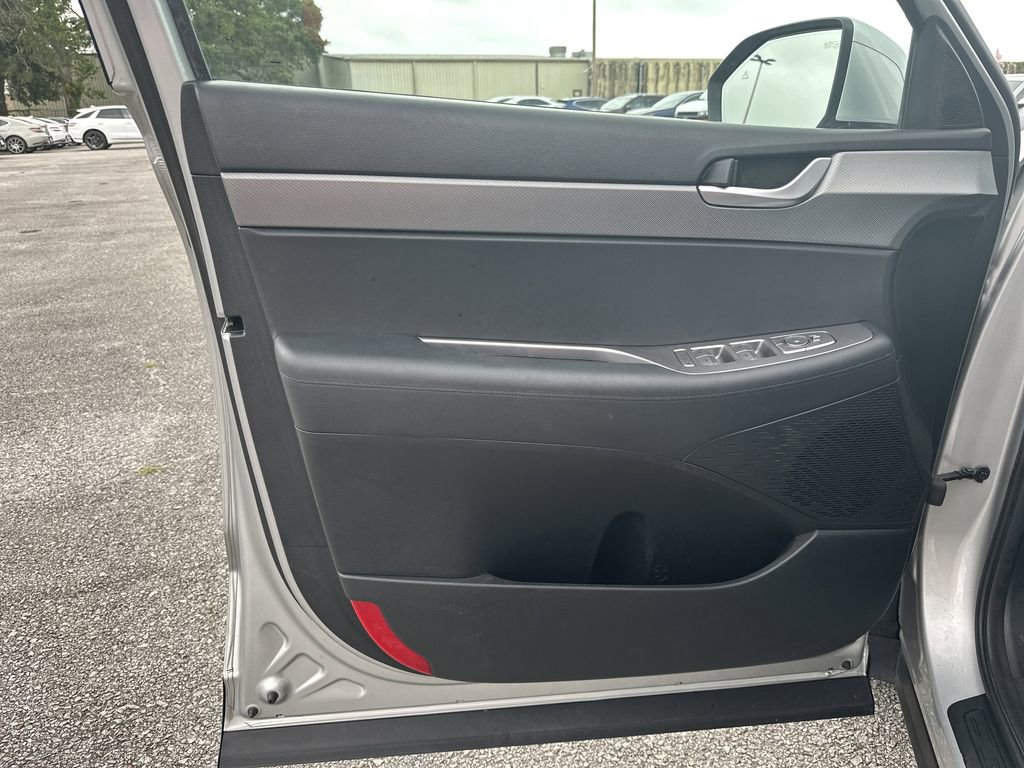 Used 2023 Hyundai Palisade SEL FWD image 16