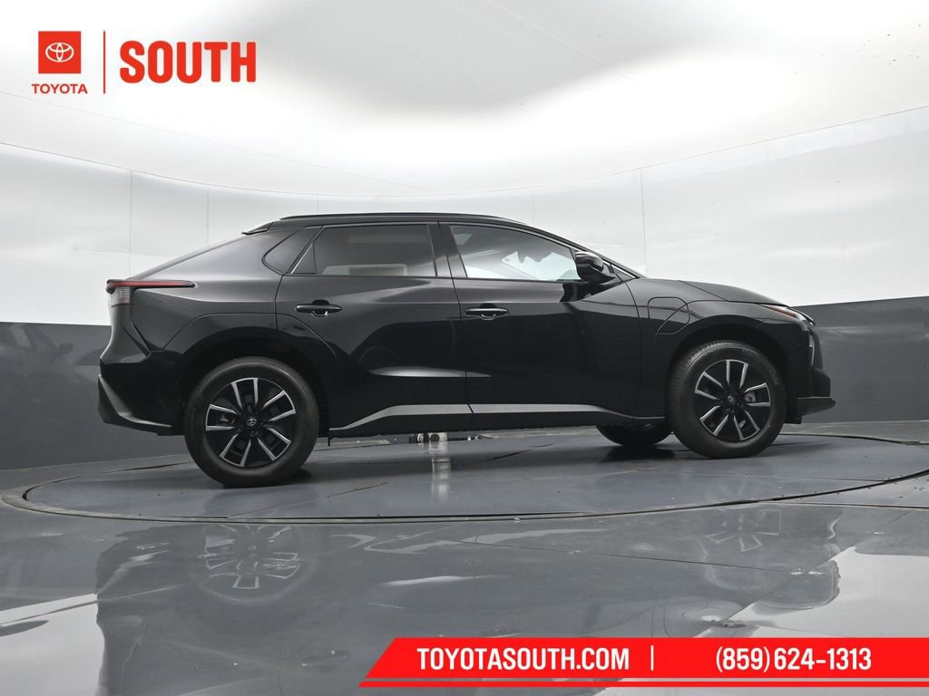 Used 2026 Toyota bZ FWD image 43