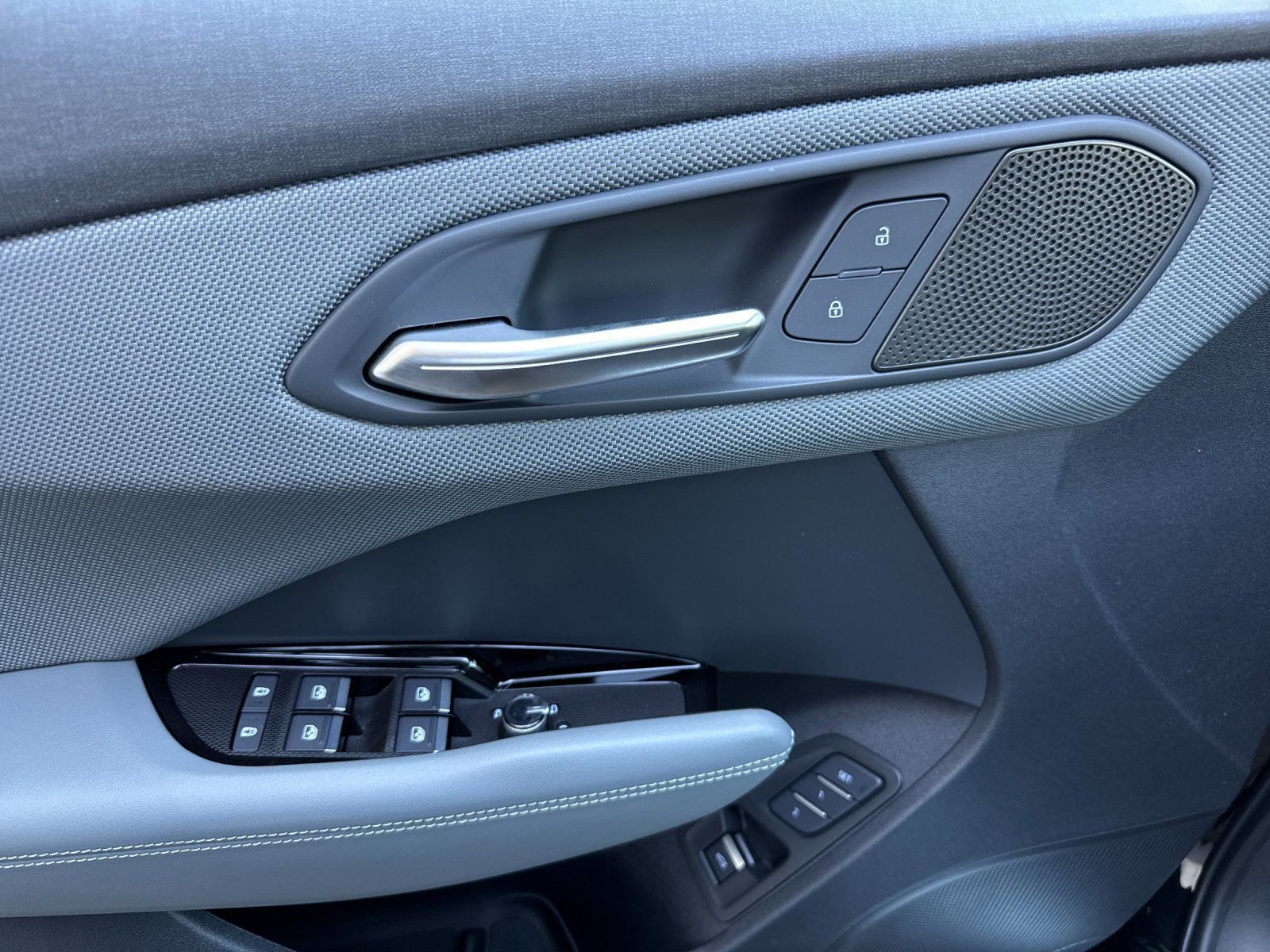 New 2026 Audi Q3 quattro 2.0T image 8