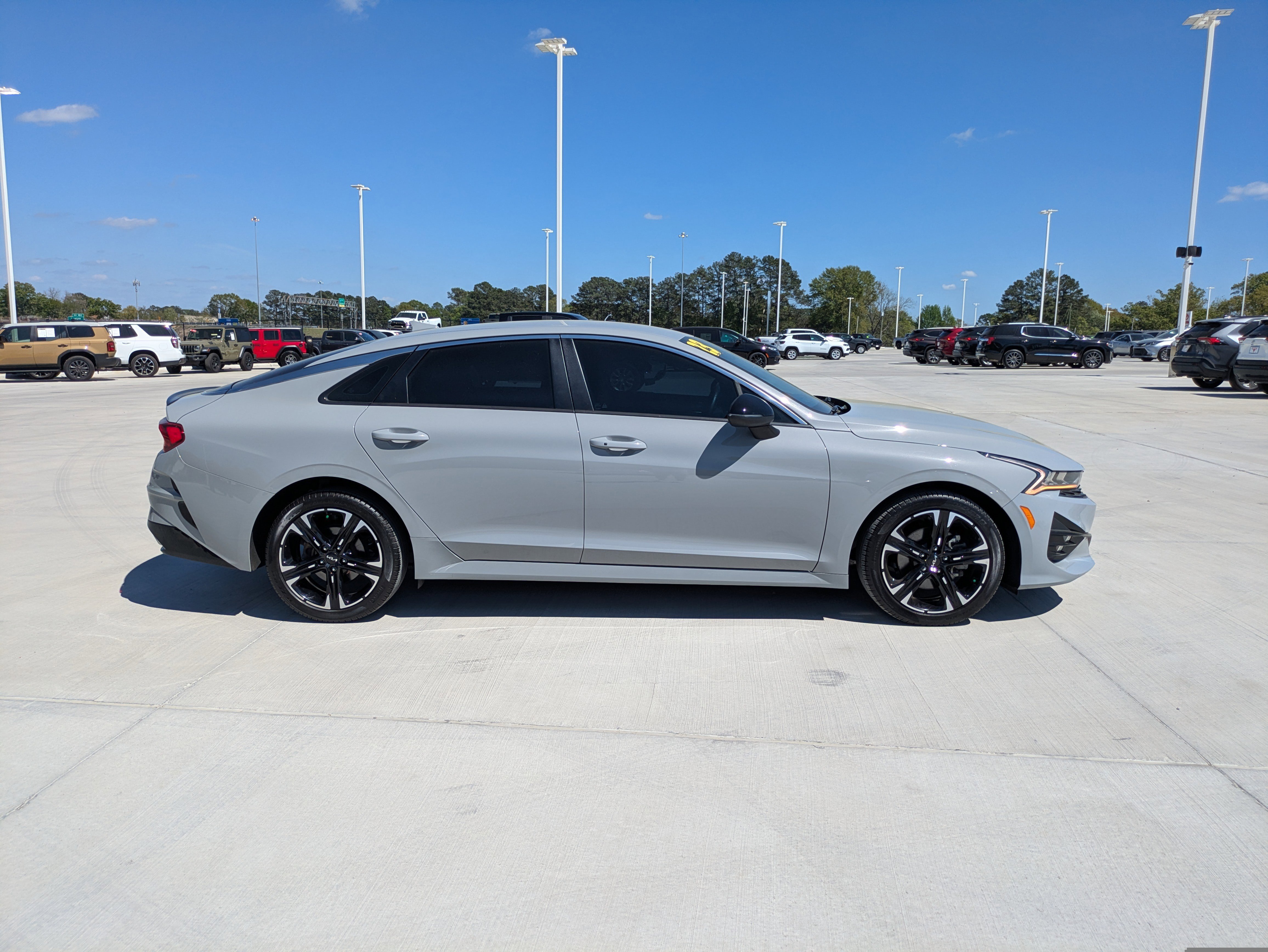 Used 2023 Kia K5 GT-Line w/ GT-Line Premium Package AWD/4WD image 8