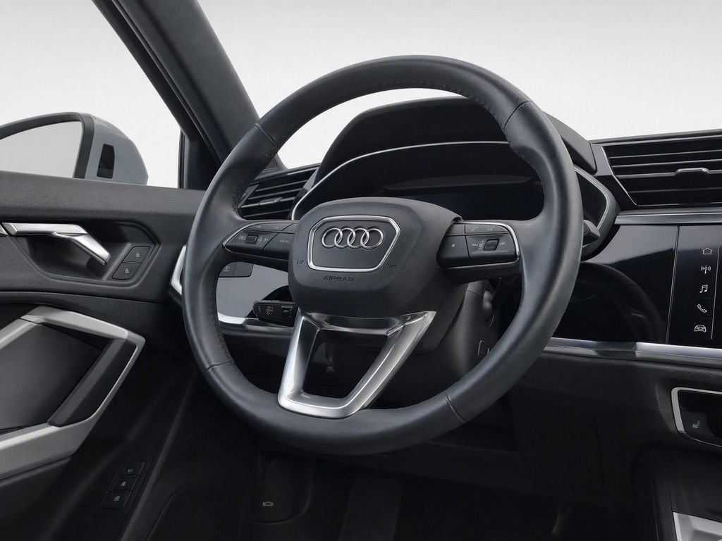 Used 2023 Audi Q3 2.0T Premium Plus w/ Premium Plus Package AWD/4WD image 28