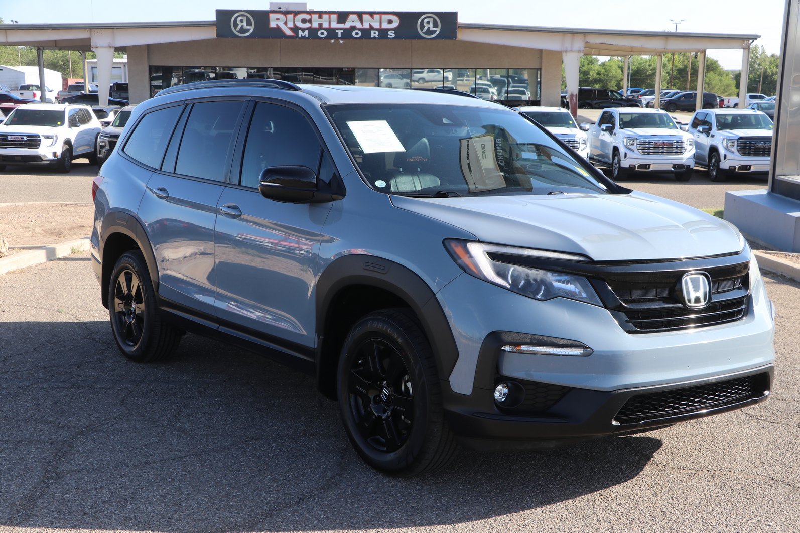 Used 2022 Honda Pilot TrailSport image 1