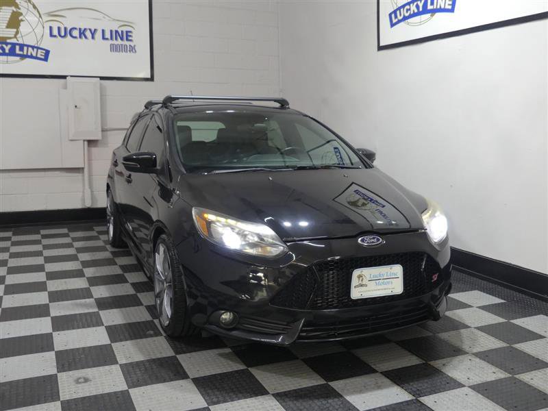 Used 2014 Ford Focus ST w/ Equipment Group 202A image 5