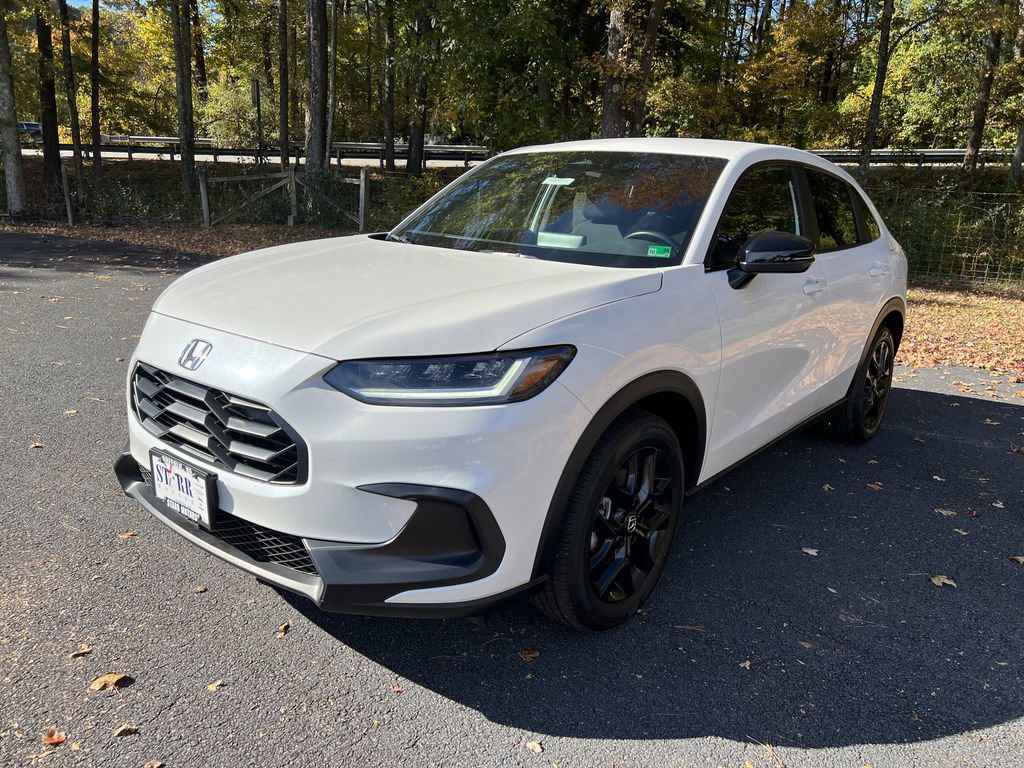 Used 2025 Honda HR-V Sport image 7