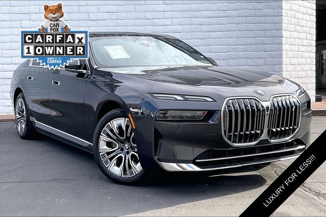 Used 2023 BMW i7 xDrive60 AWD/4WD image 12