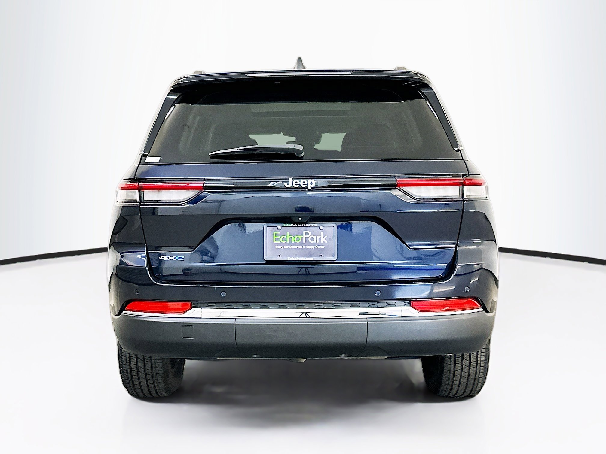 Used 2023 Jeep Grand Cherokee 4WD 4xe image 7