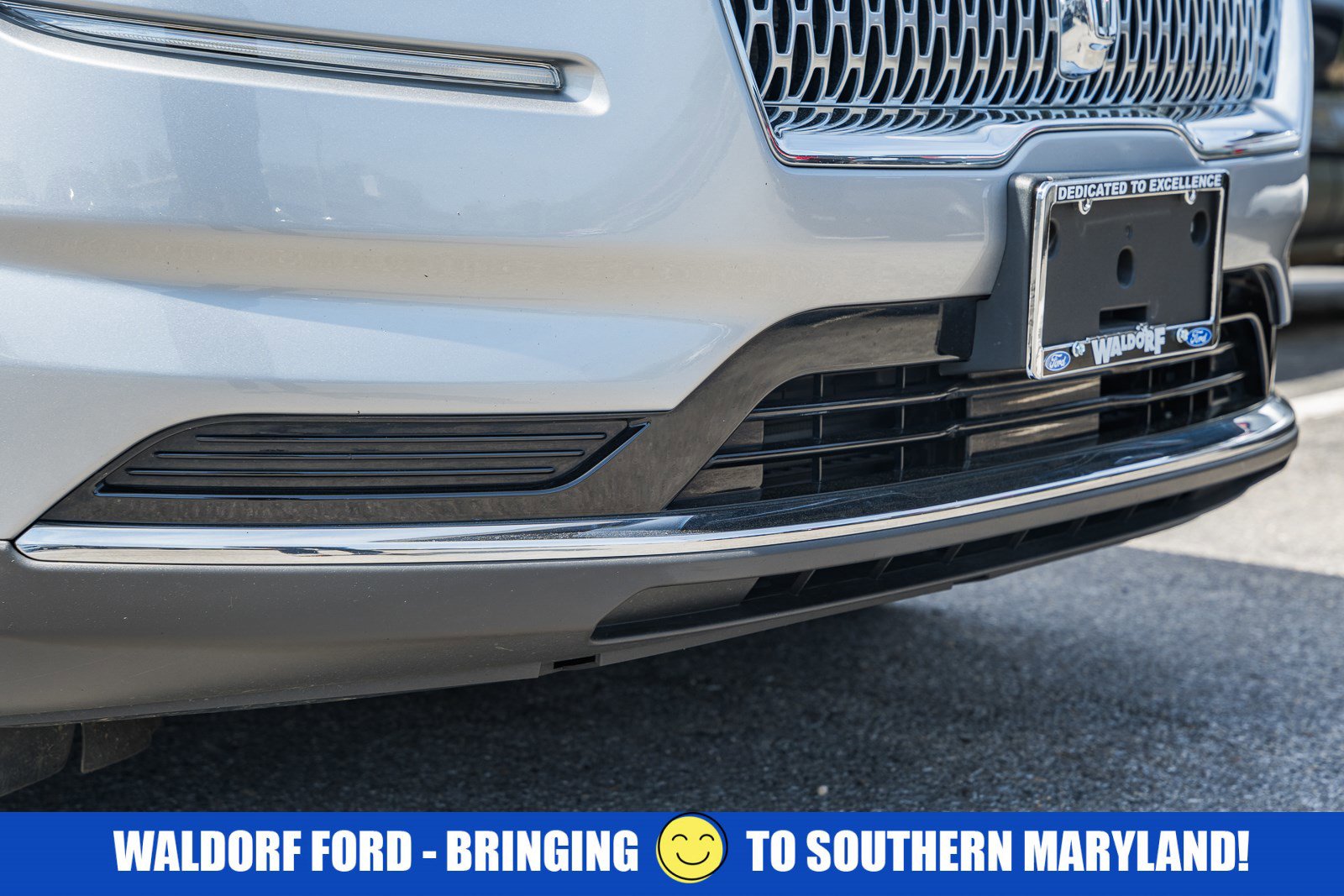 Used 2022 Lincoln Nautilus Reserve image 13