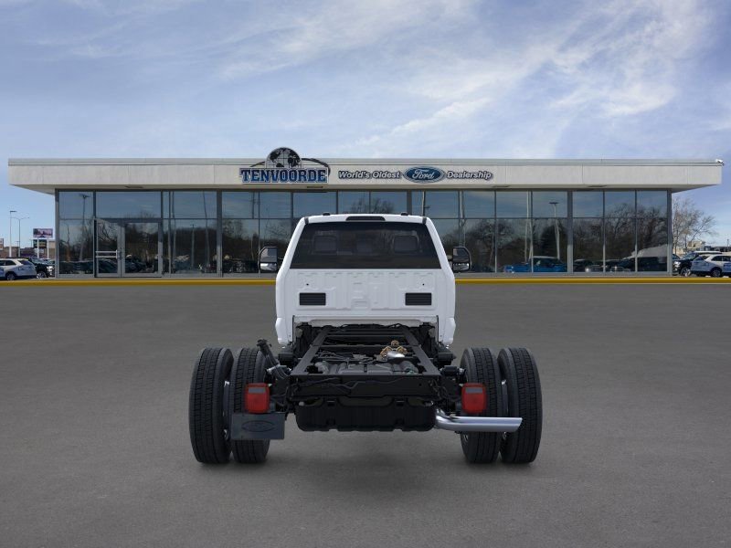New 2026 Ford F550 2WD Regular Cab Super Duty image 5