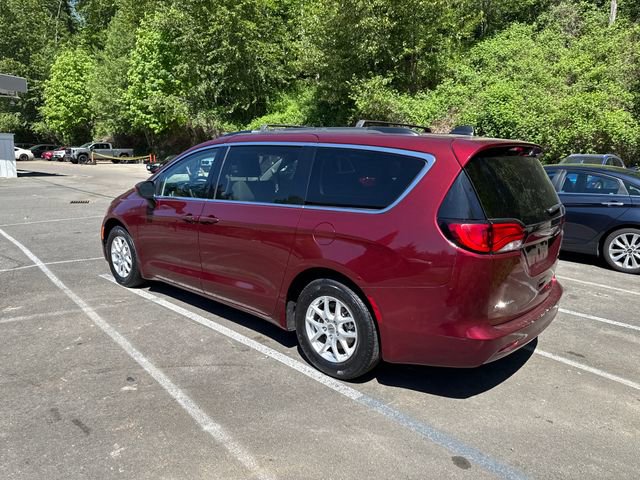 Used 2021 Chrysler Voyager Lxi FWD image 5