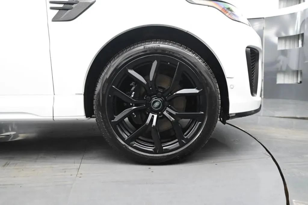 Used 2022 Land Rover Range Rover Sport SVR AWD/4WD image 20