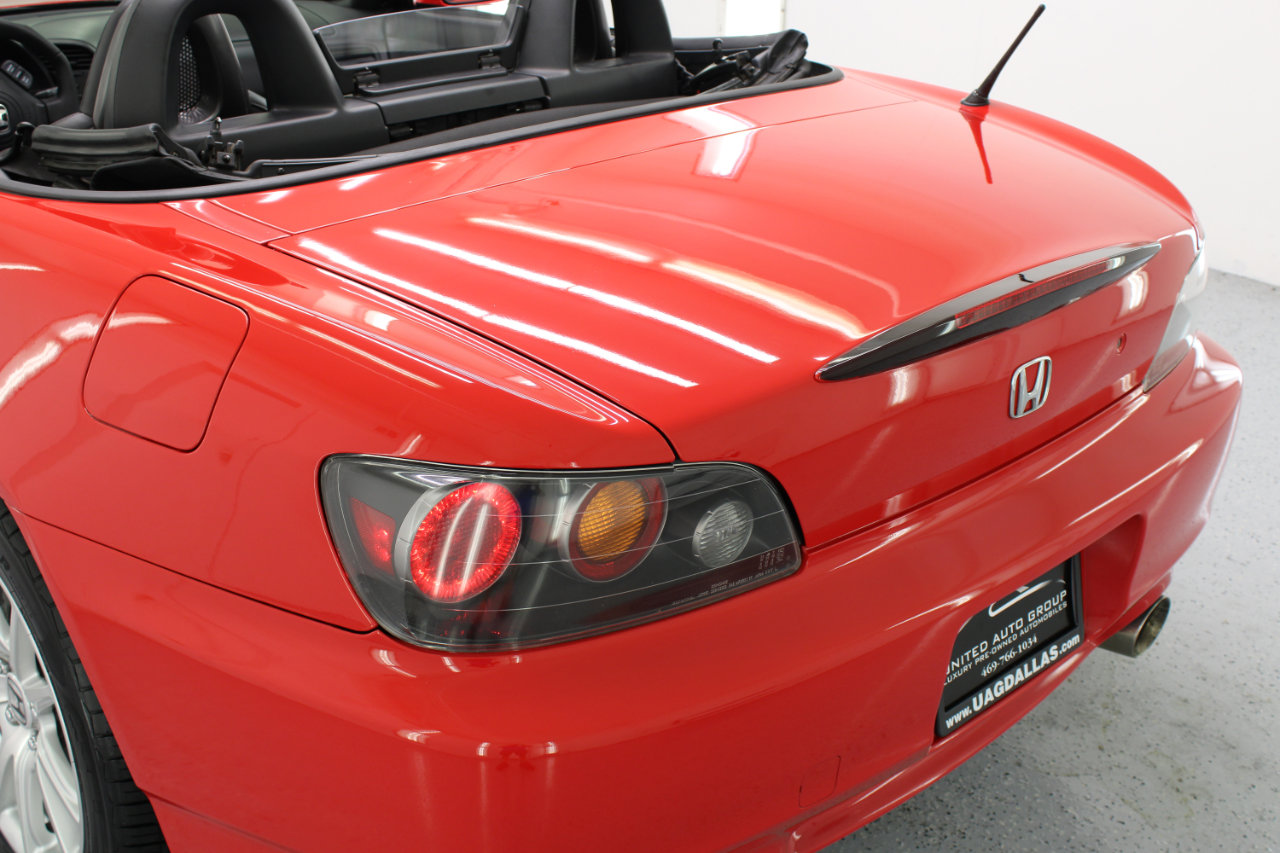Used 2004 Honda S2000 image 32