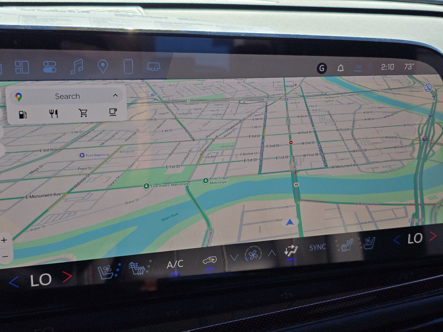 New 2025 Chevrolet Traverse RS w/ LPO, Floor Liner Package FWD image 4