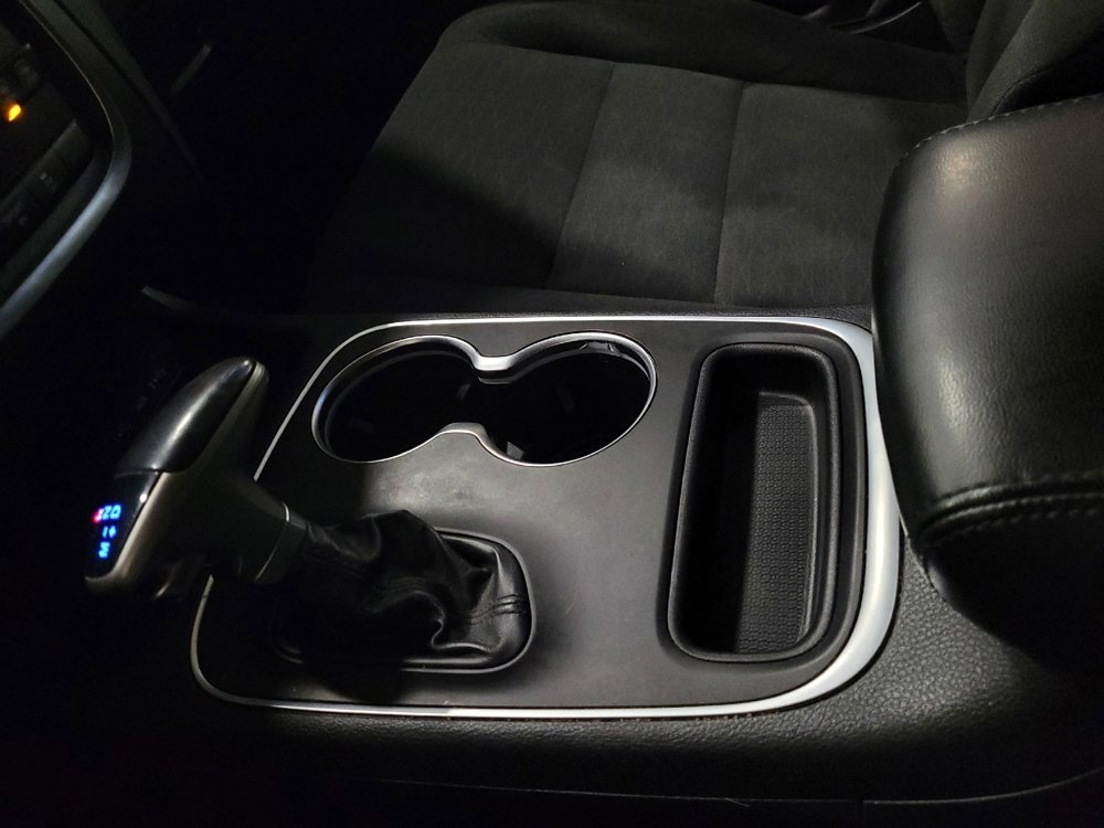 Used 2020 Dodge Durango SXT image 26