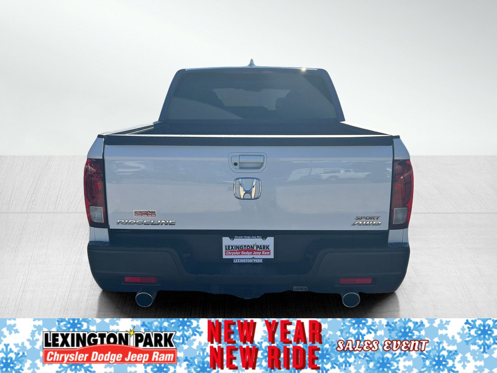 Used 2023 Honda Ridgeline Sport image 6