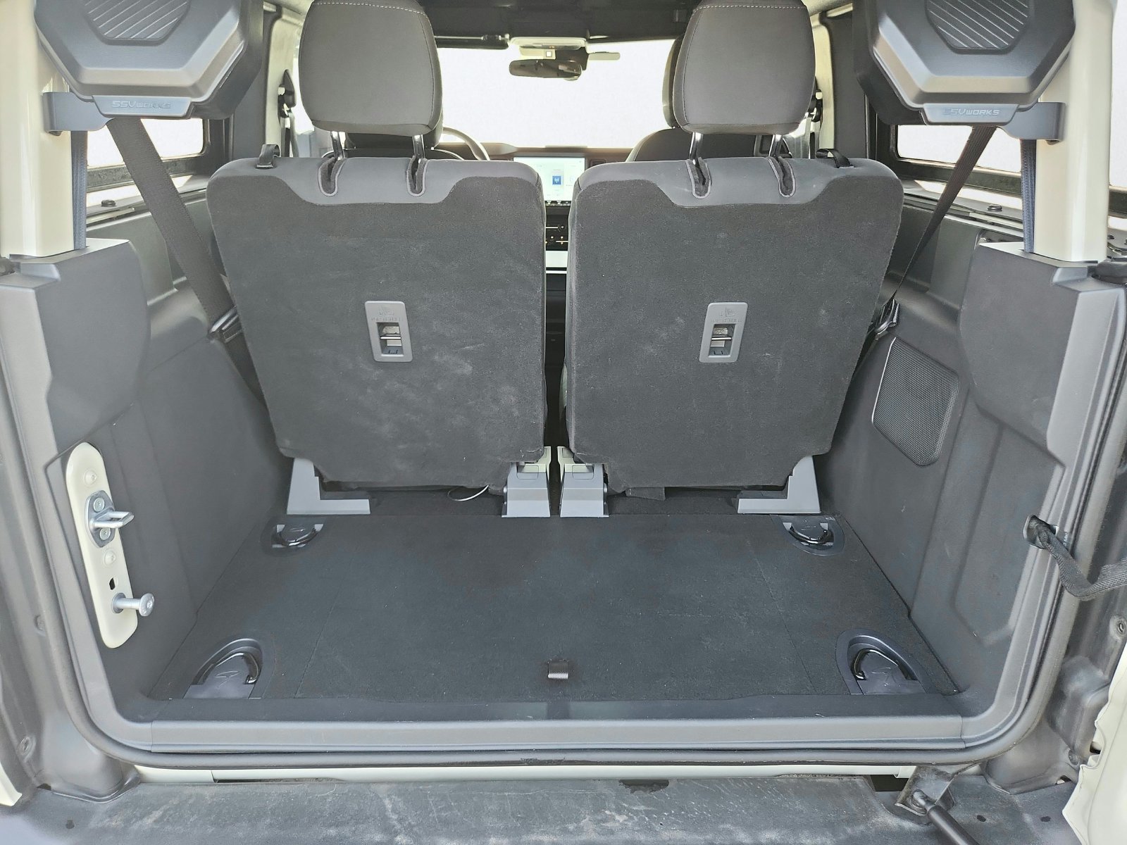 Used 2025 Ford Bronco 2-Door AWD/4WD image 27