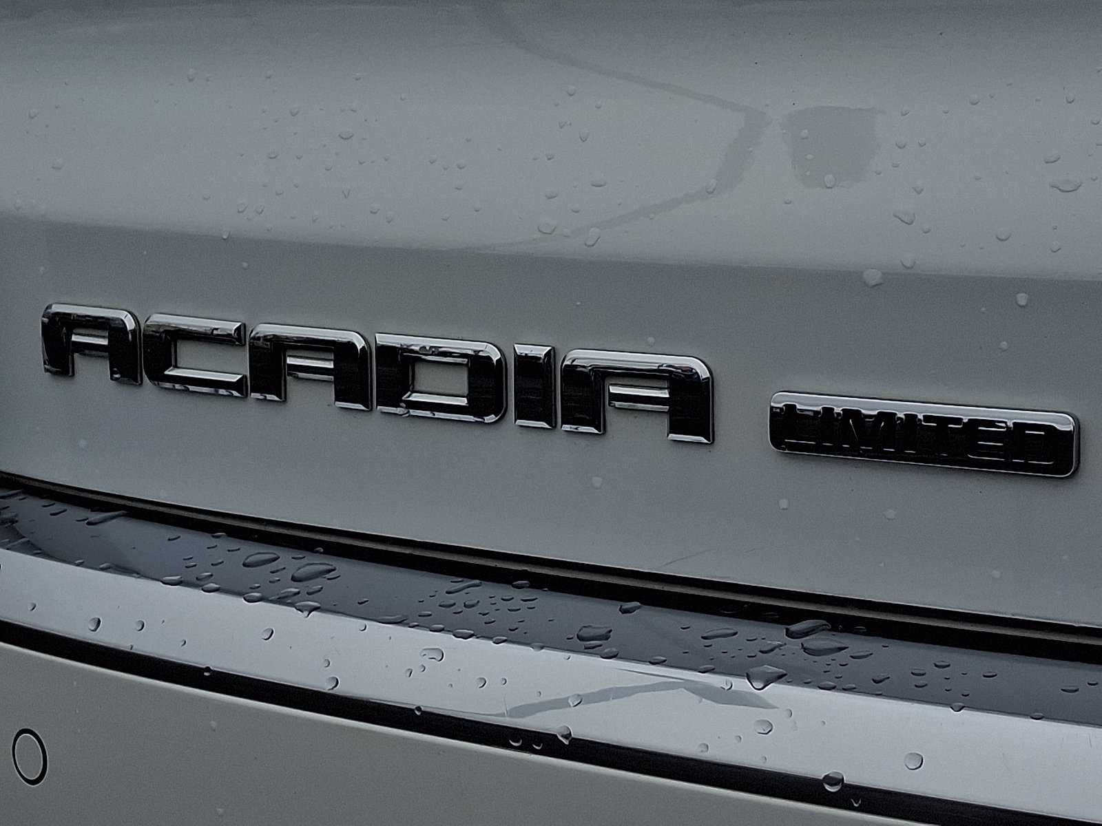 Used 2017 GMC Acadia Limited SLT image 31