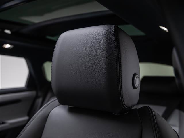 New 2026 Land Rover Range Rover Evoque Dynamic SE AWD/4WD image 15