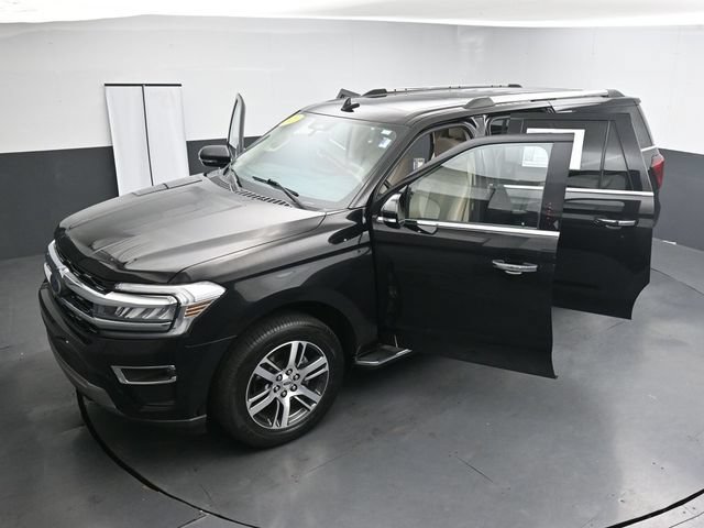 Used 2023 Ford Expedition Max Limited AWD/4WD image 39