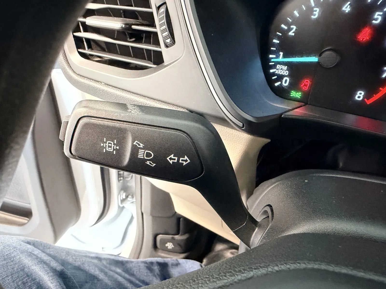 Used 2021 Ford Escape SE AWD/4WD image 35