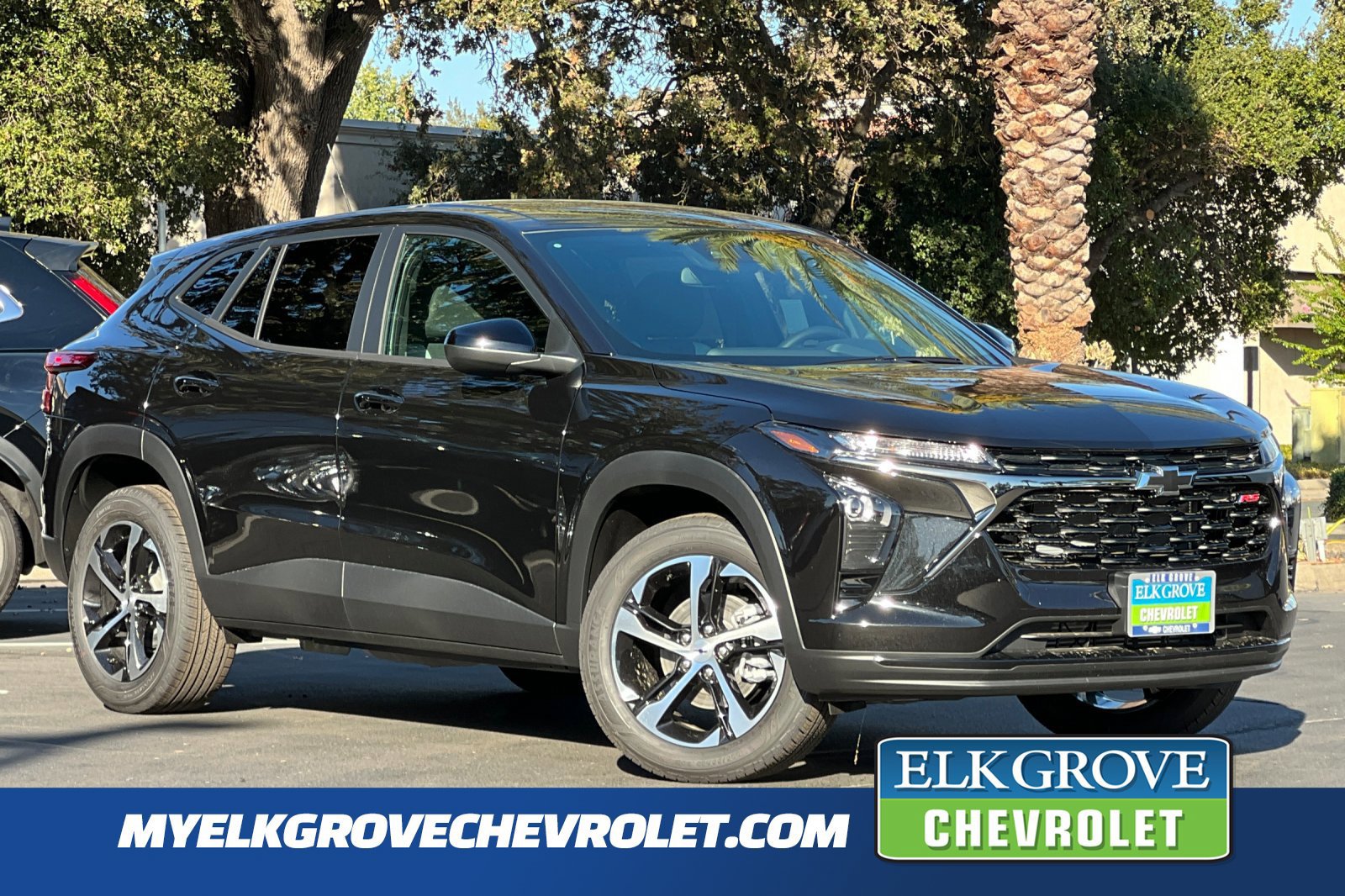 New 2026 Chevrolet Trax RS w/ Driver Confidence Package FWD image 1