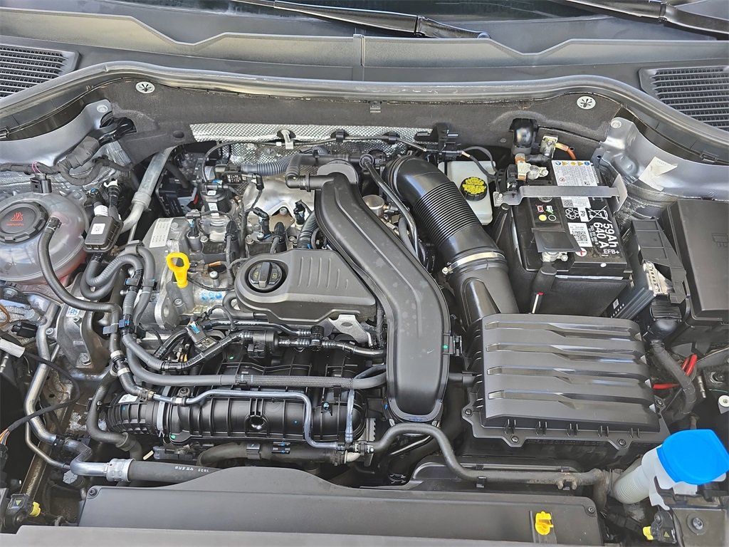 Used 2024 Volkswagen Taos S image 31