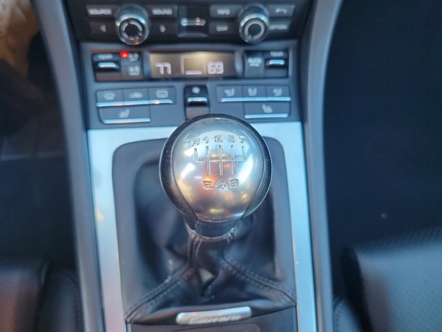 Certified 2016 Porsche 911 Carrera RWD image 27