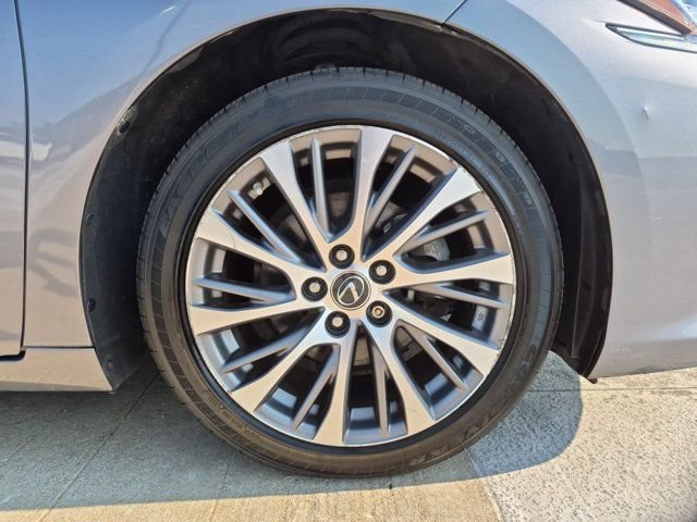 Used 2021 Lexus ES 250 w/ Premium Package AWD/4WD image 22