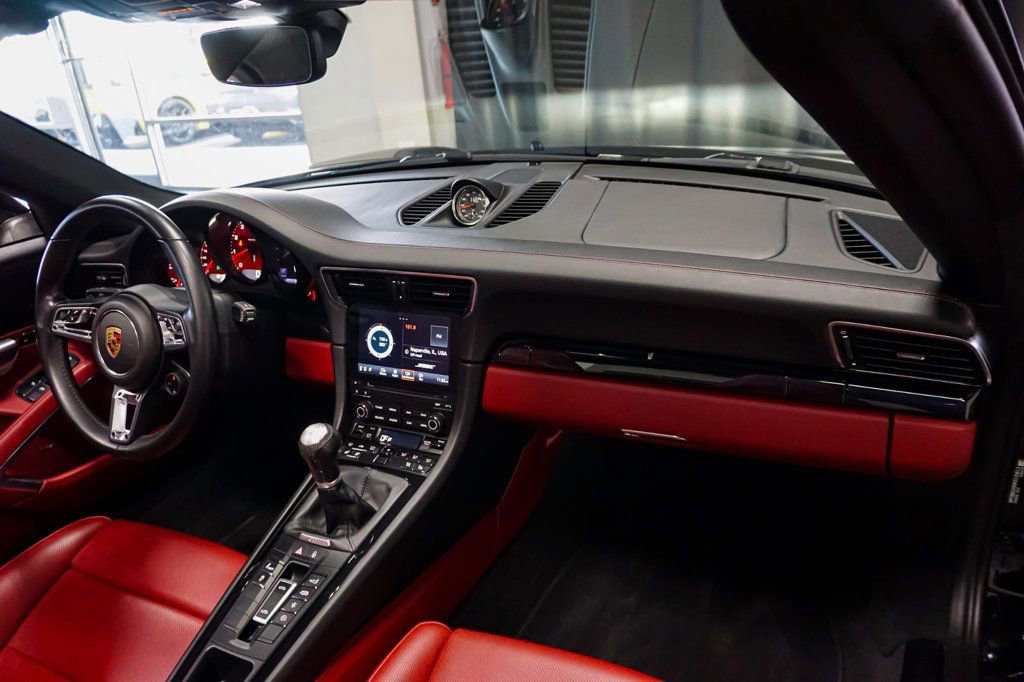 Used 2019 Porsche 911 Targa 4S image 48