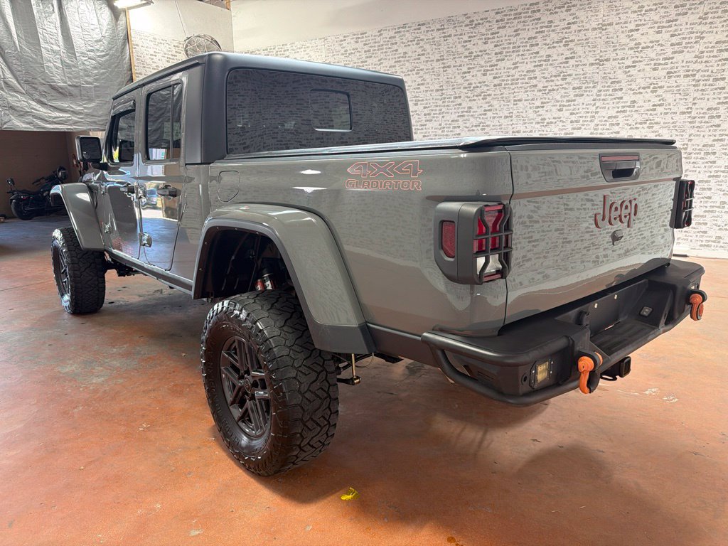 Used 2022 Jeep Gladiator Mojave w/ Trailer Tow Package AWD/4WD image 5