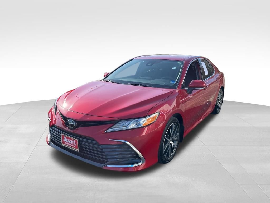 Used 2024 Toyota Camry XLE image 22