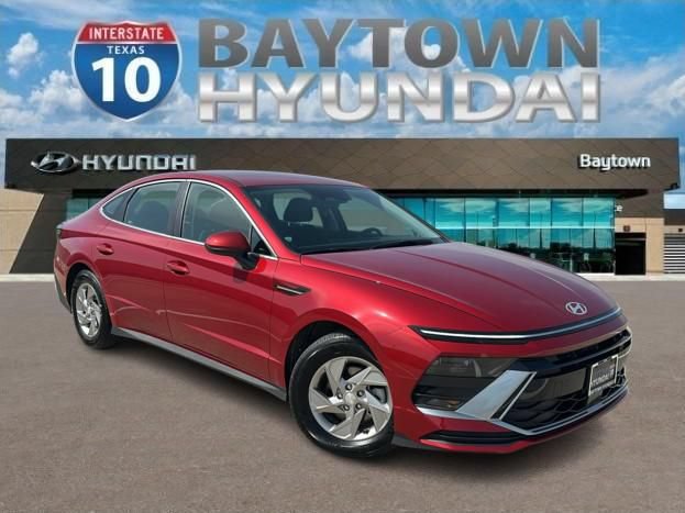 Used 2026 Hyundai Sonata SE FWD image 1