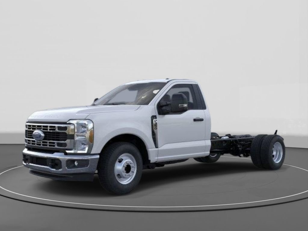 New 2026 Ford F350 XL w/ XL Chrome Package