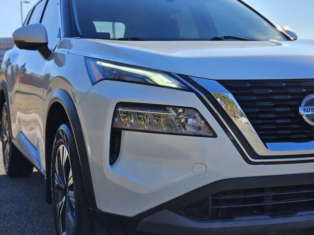 Certified 2021 Nissan Rogue SV image 8