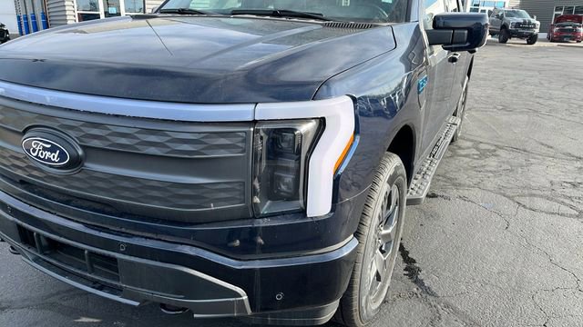 Used 2024 Ford F150 Lightning Lariat AWD/4WD image 12