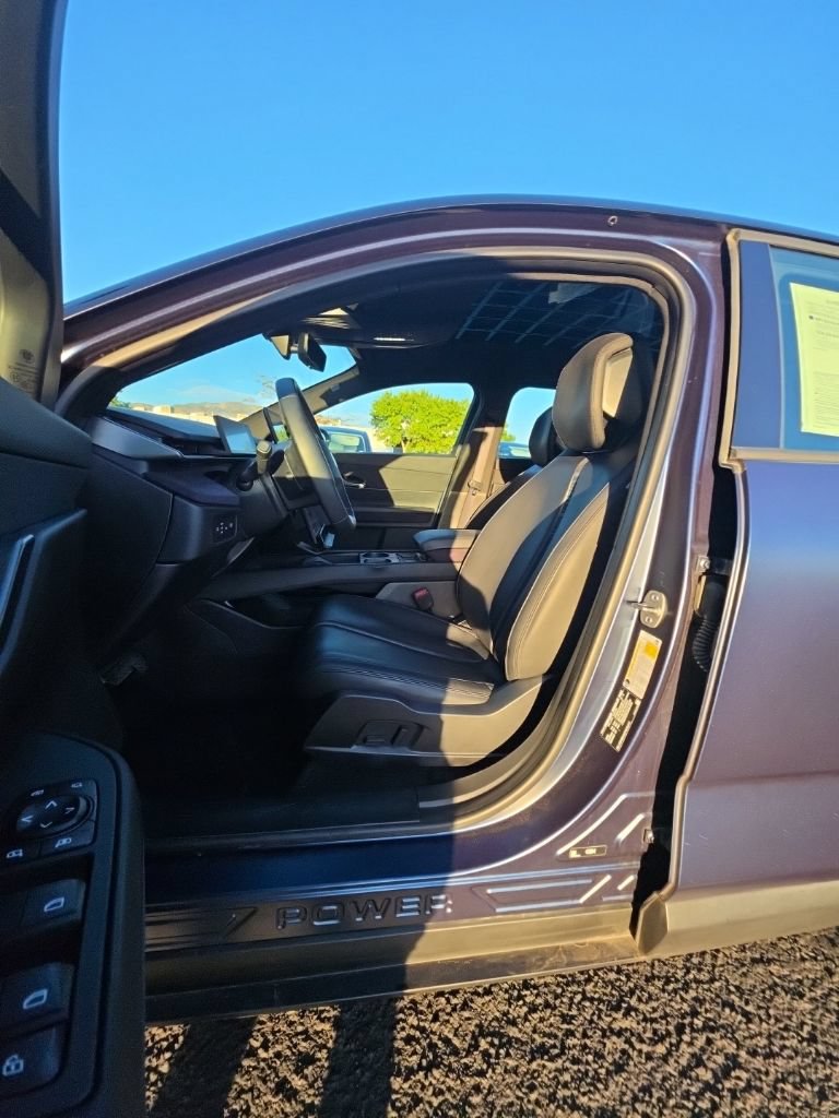 Used 2023 Fisker Ocean One AWD/4WD image 8