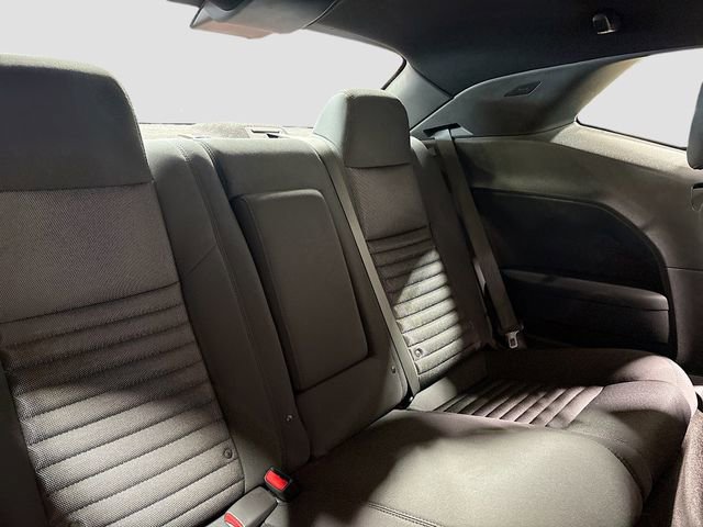 Used 2014 Dodge Challenger SXT RWD image 24