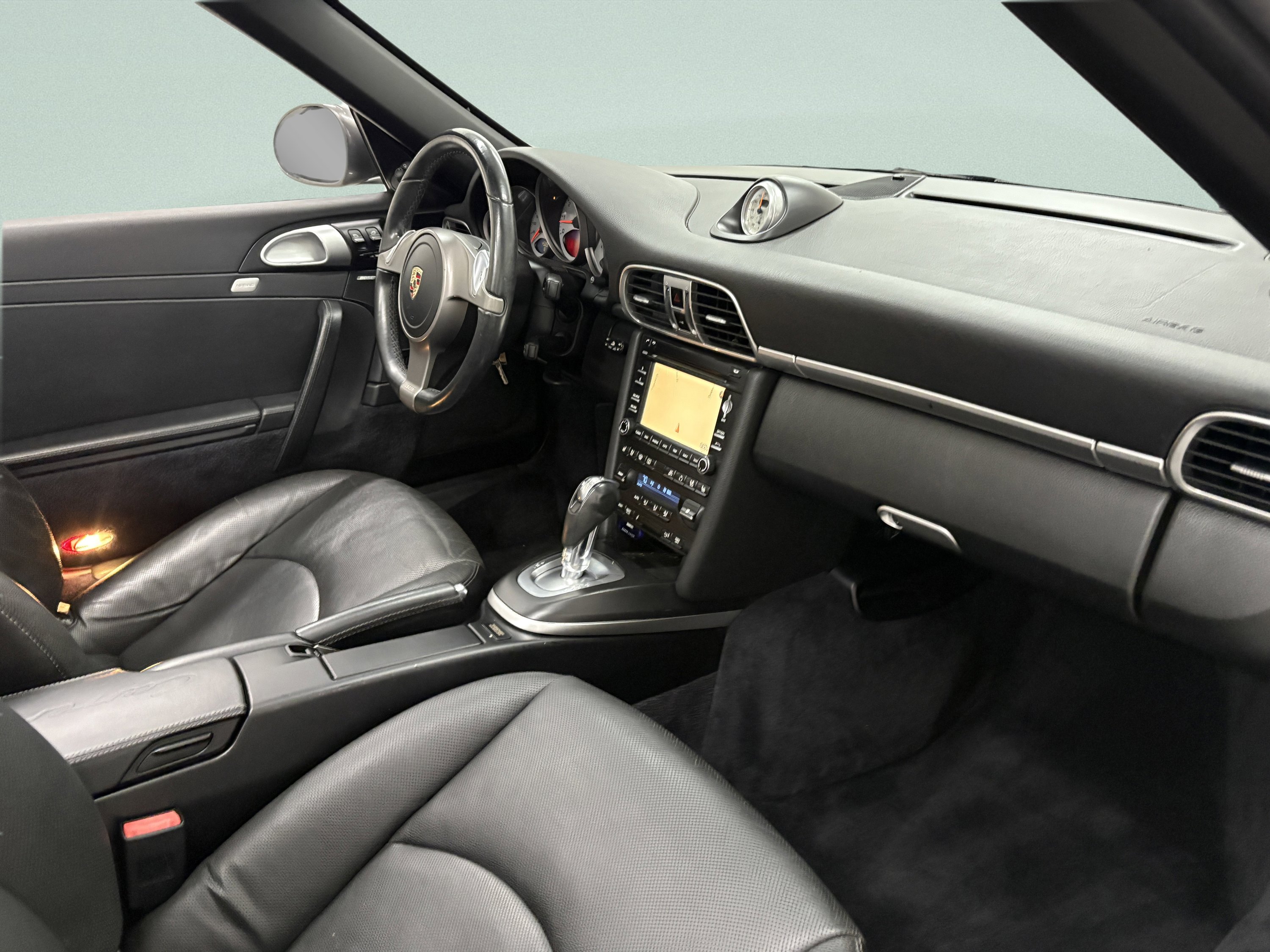 Used 2009 Porsche 911 Carrera S image 25